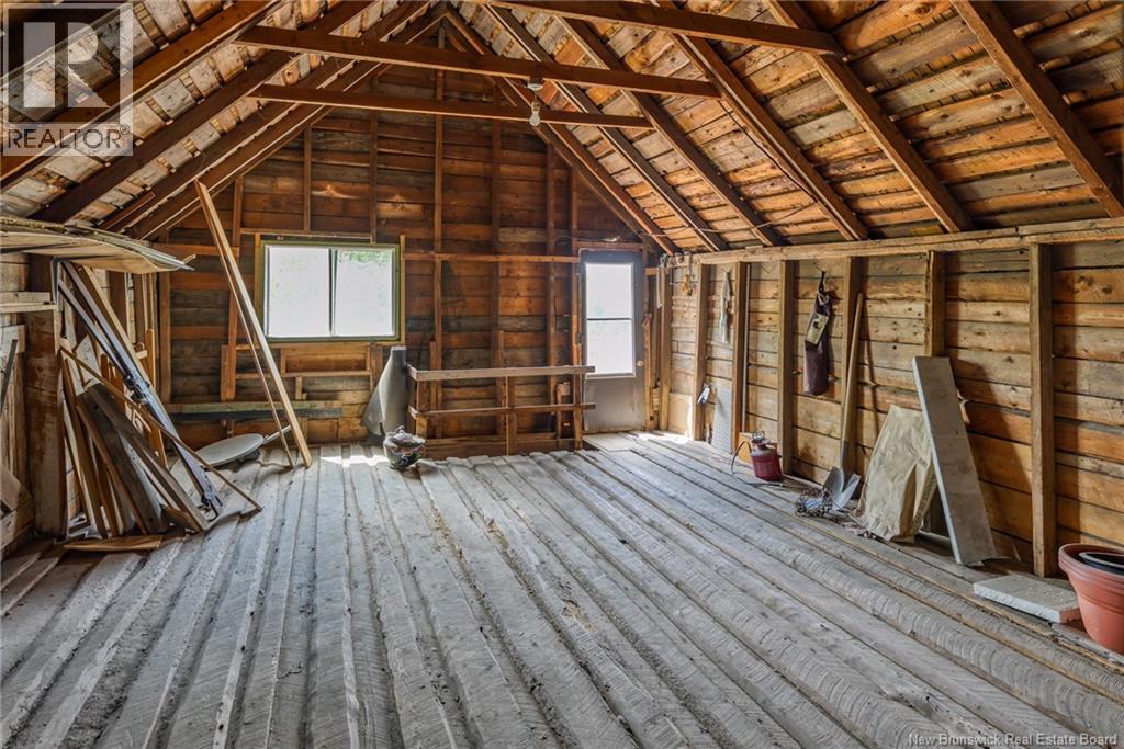 90 Tobique Road - 32