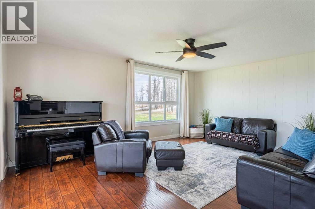 370 16 Avenue - 26