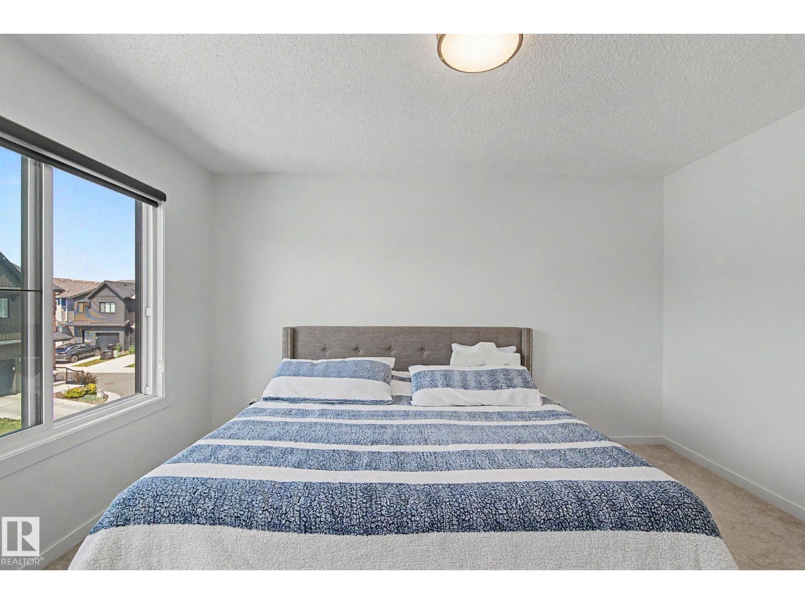 #12 905 172 ST SW - 28