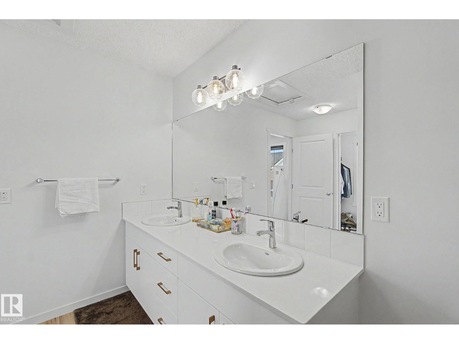 #12 905 172 ST SW - Image 32