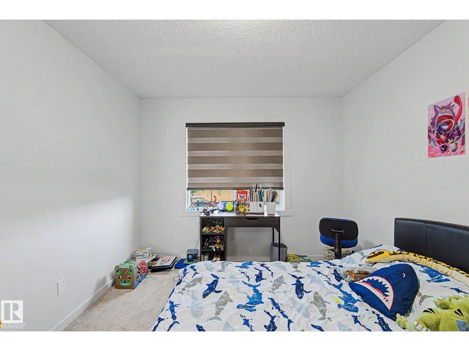 #12 905 172 ST SW - 44