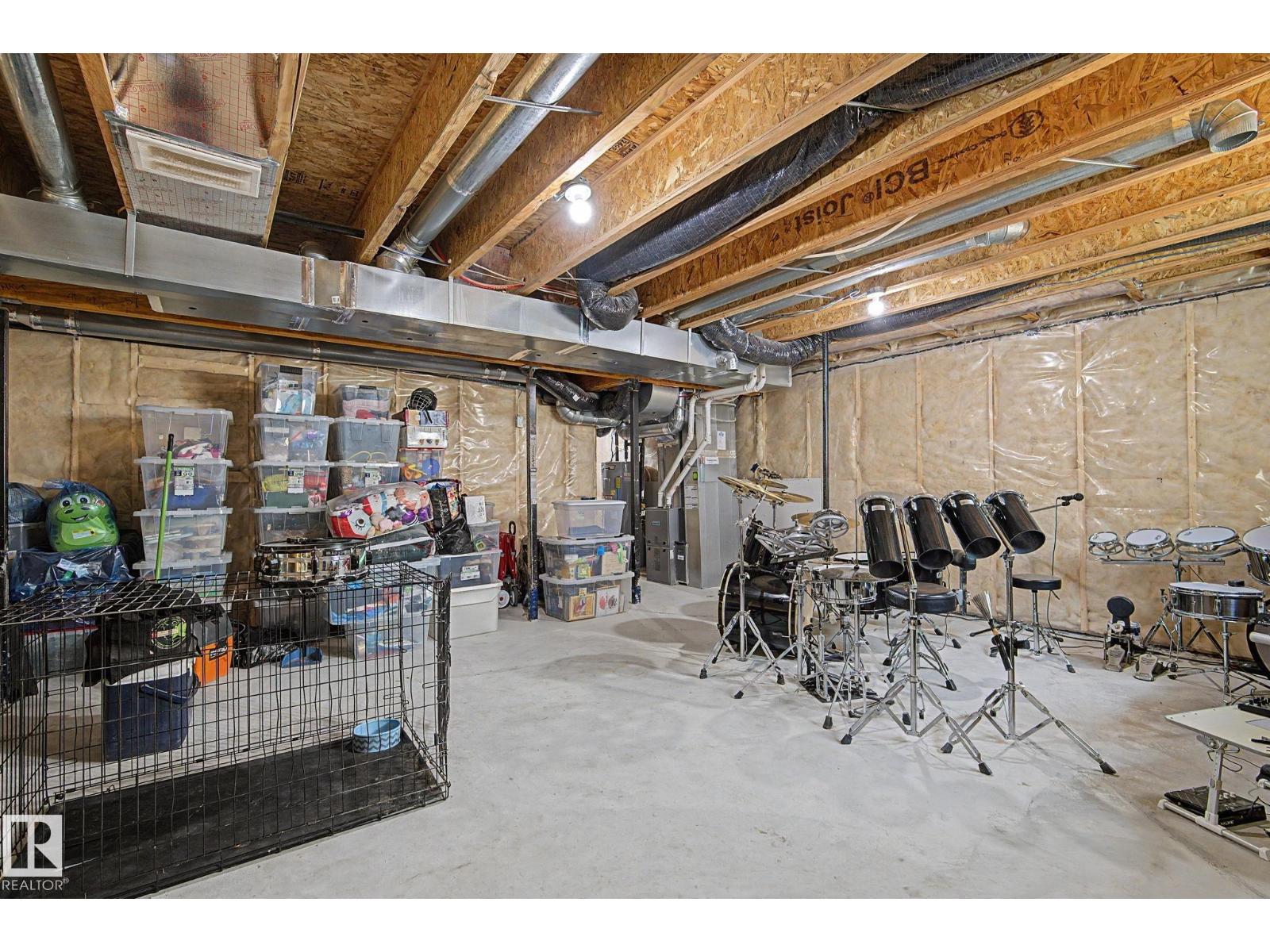 #12 905 172 ST SW - 47
