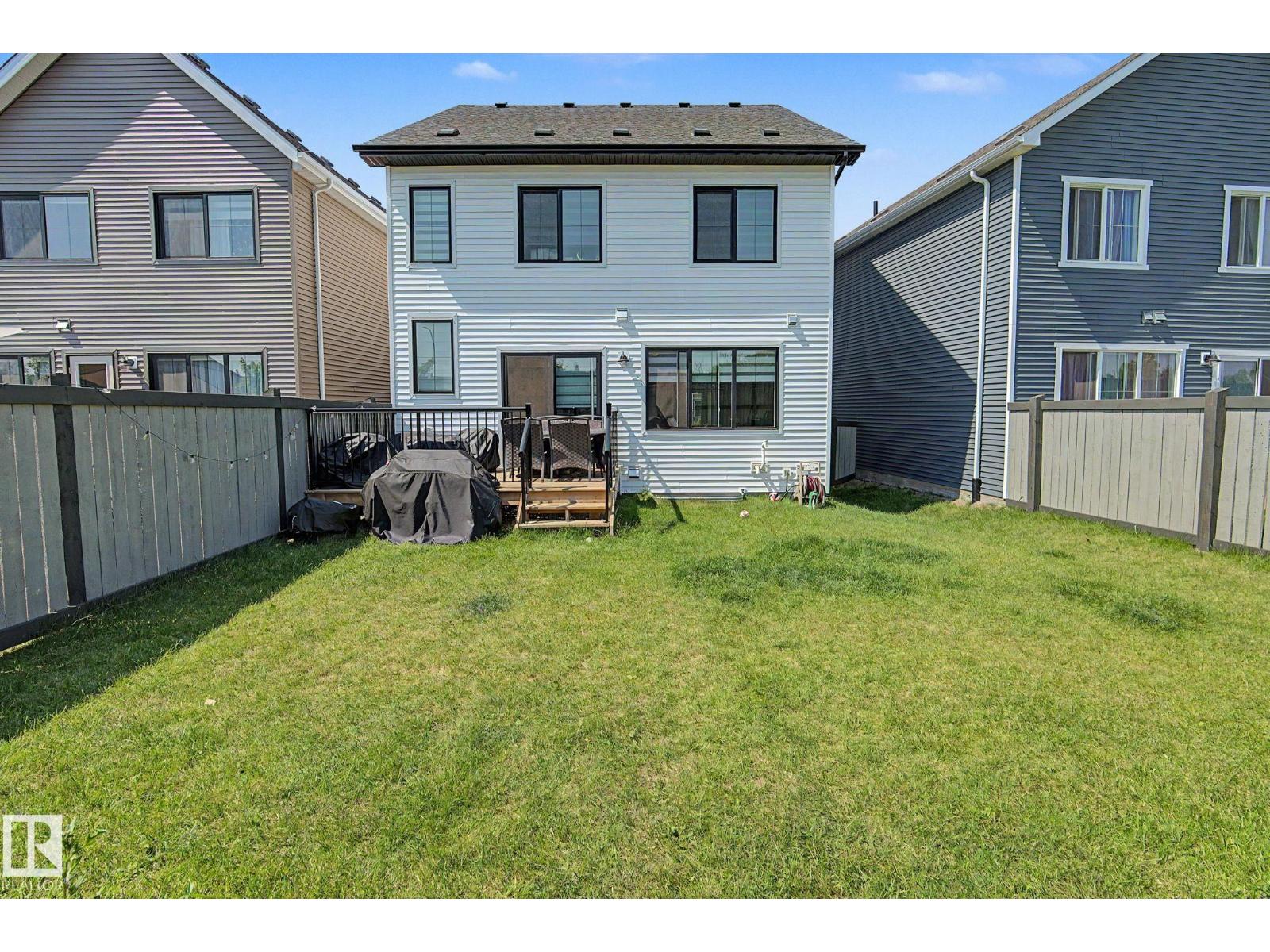 #12 905 172 ST SW - 54