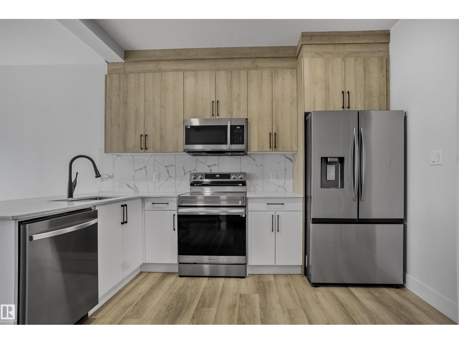 1915 164 ST SW - 11