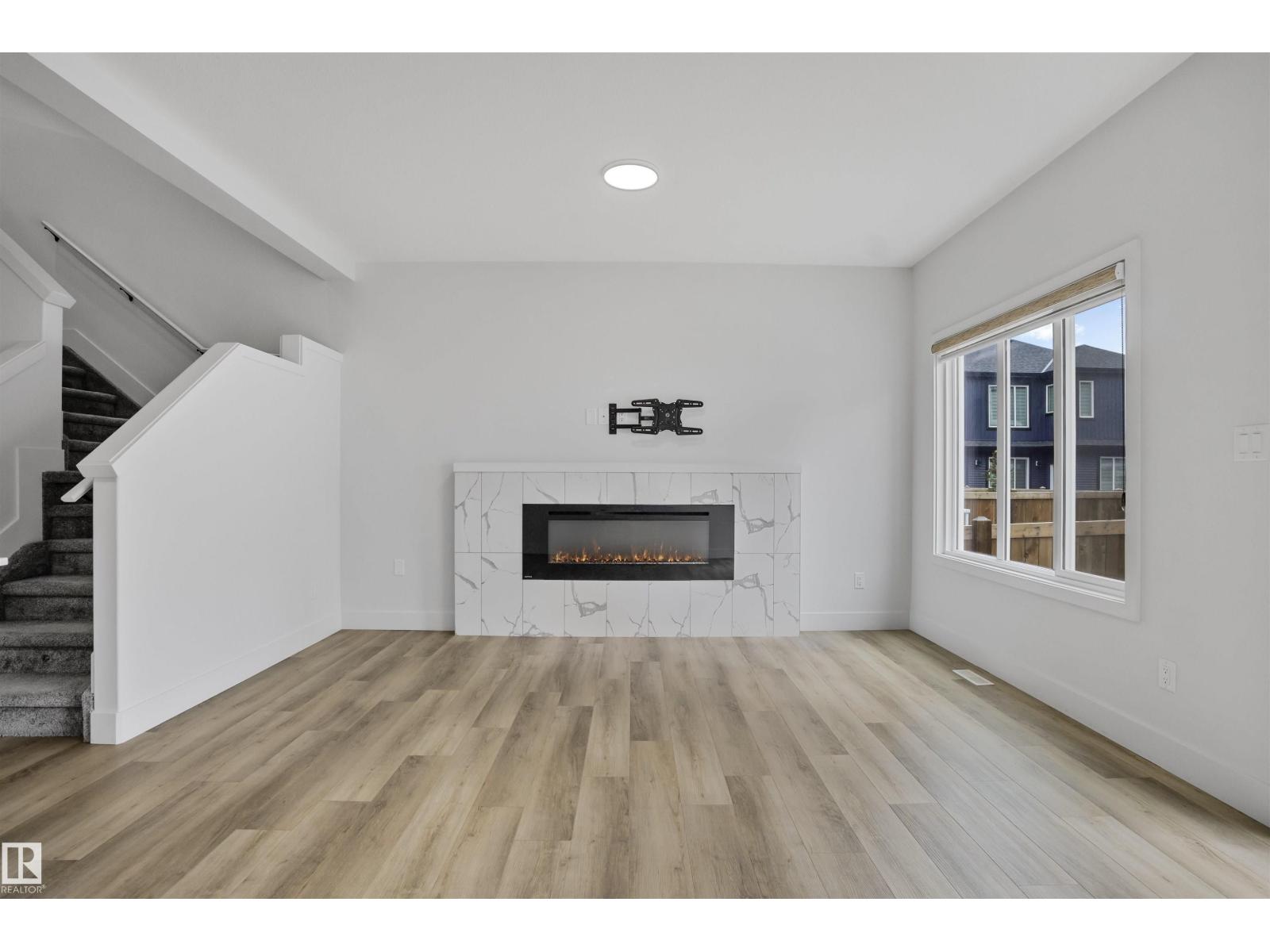 1915 164 ST SW - 16