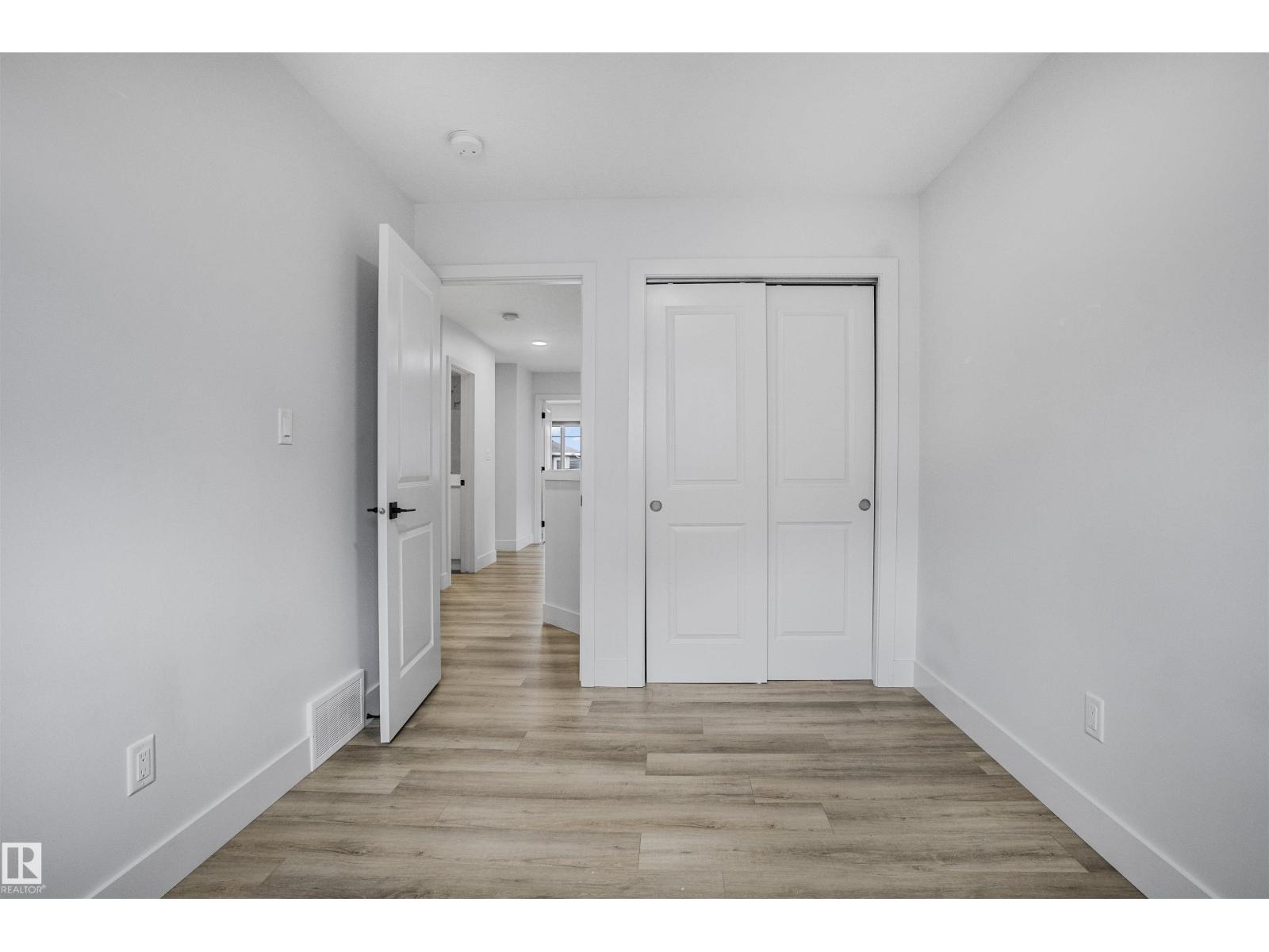 1915 164 ST SW - Image 35