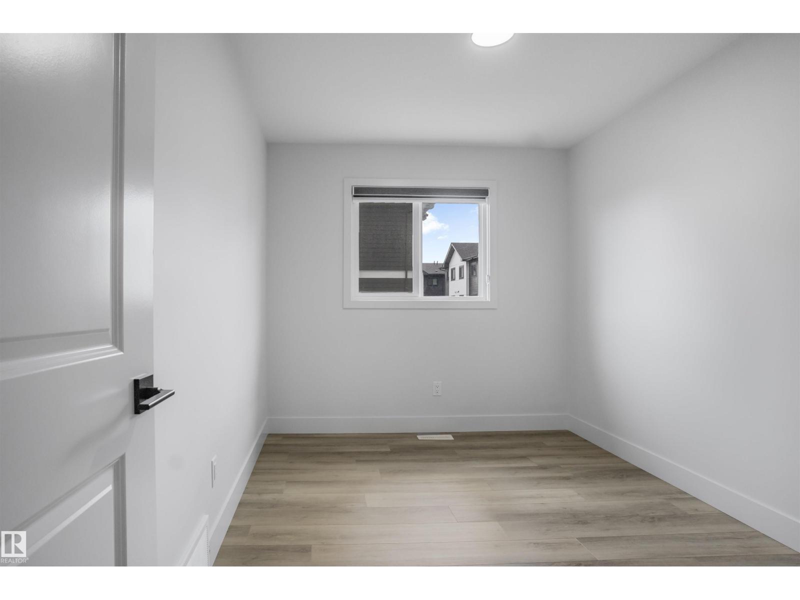 1915 164 ST SW - Image 36