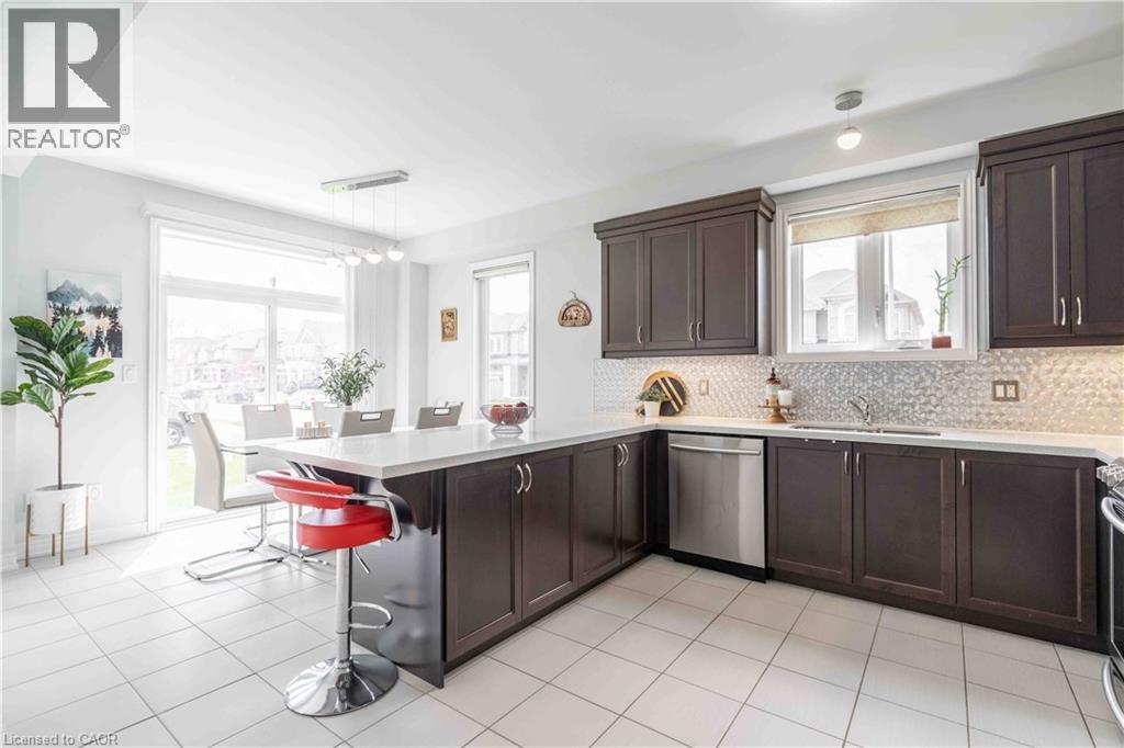 3 NARBONNE Crescent - 22