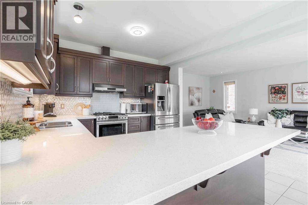 3 NARBONNE Crescent - 18