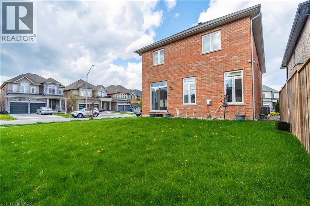 3 NARBONNE Crescent - 45