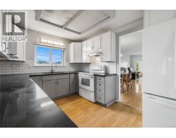 1674 Aspen Way, Campbell River, BC V9W7B7 Photo 11
