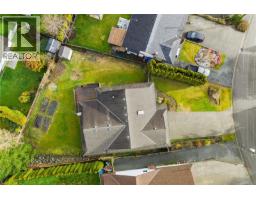 1674 Aspen Way, Campbell River, BC V9W7B7 Photo 30