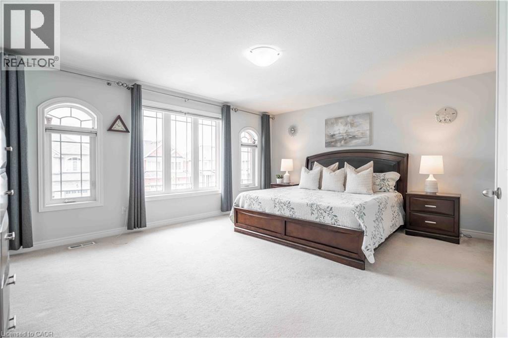 3 NARBONNE Crescent - 26