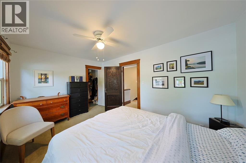 335 RUSSELL STREET - Image 14