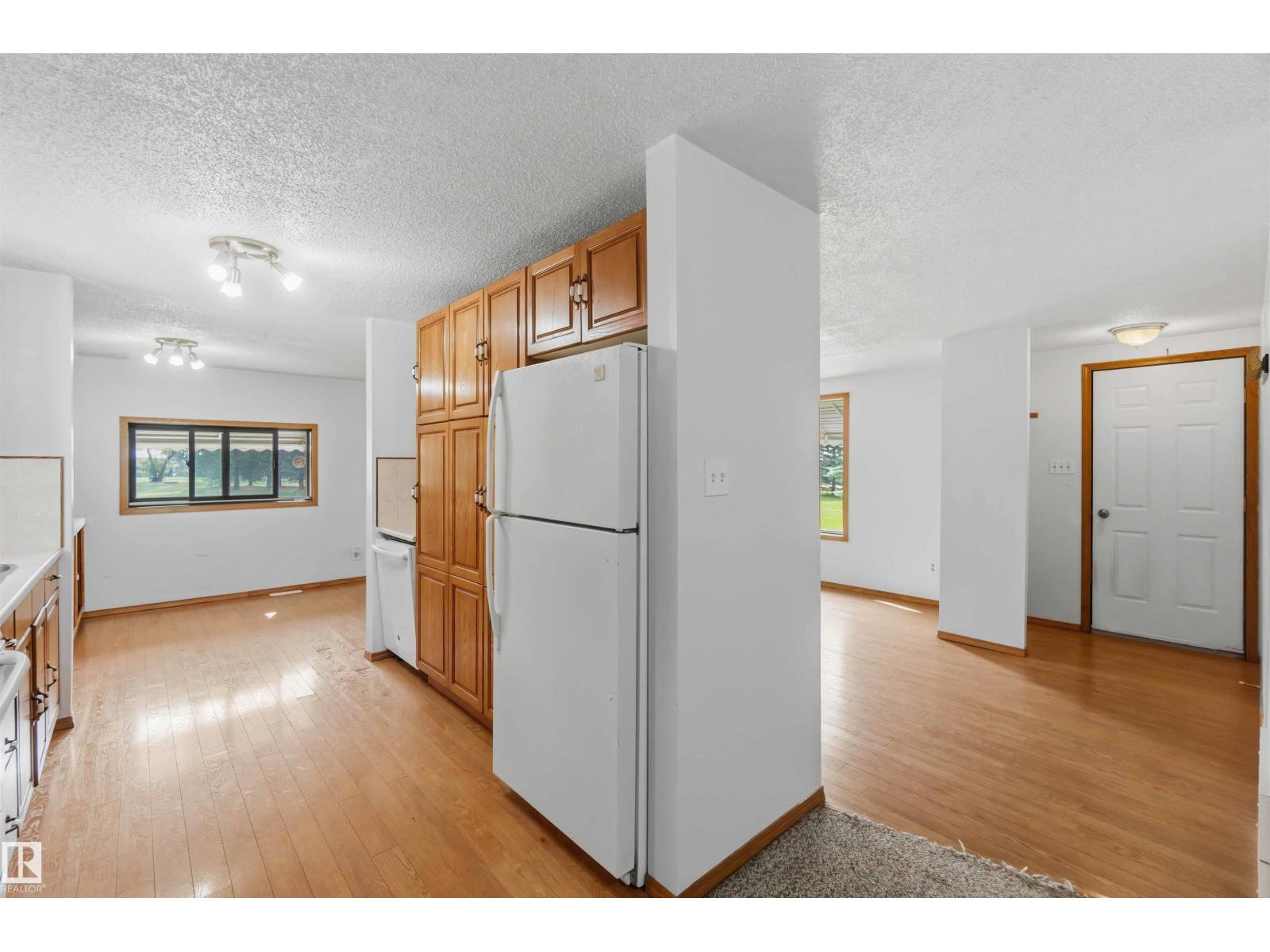 21512 Township Road 584 - Image 18