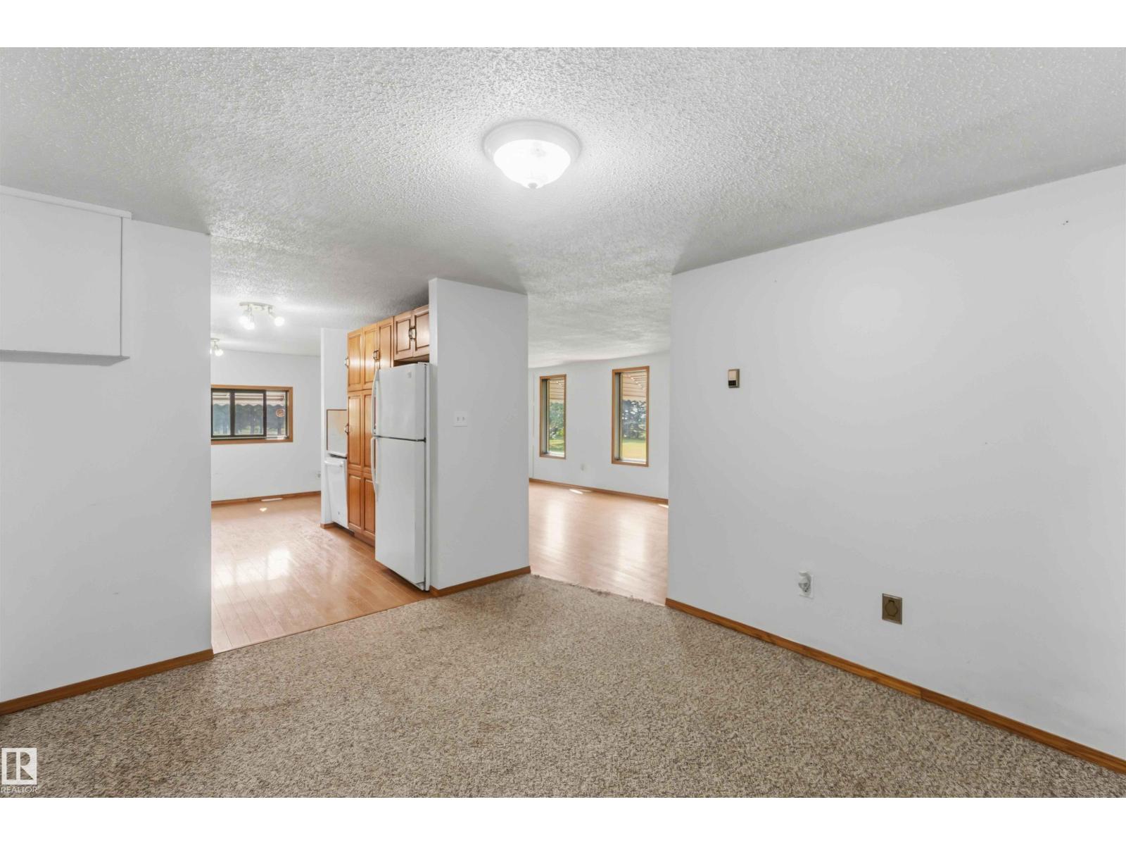 21512 Township Road 584 - Image 20