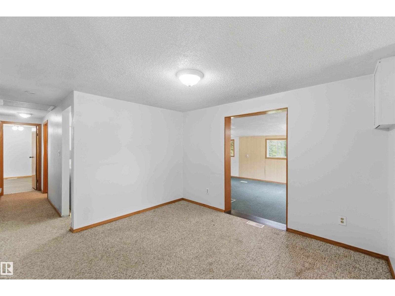 21512 Township Road 584 - 22