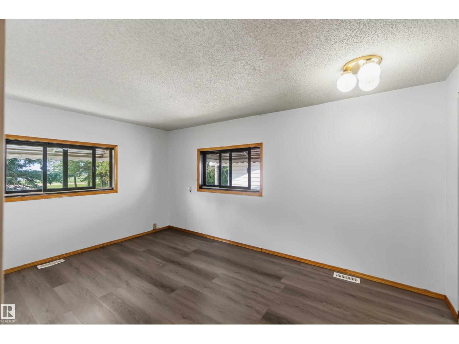 21512 Township Road 584 - Image 31