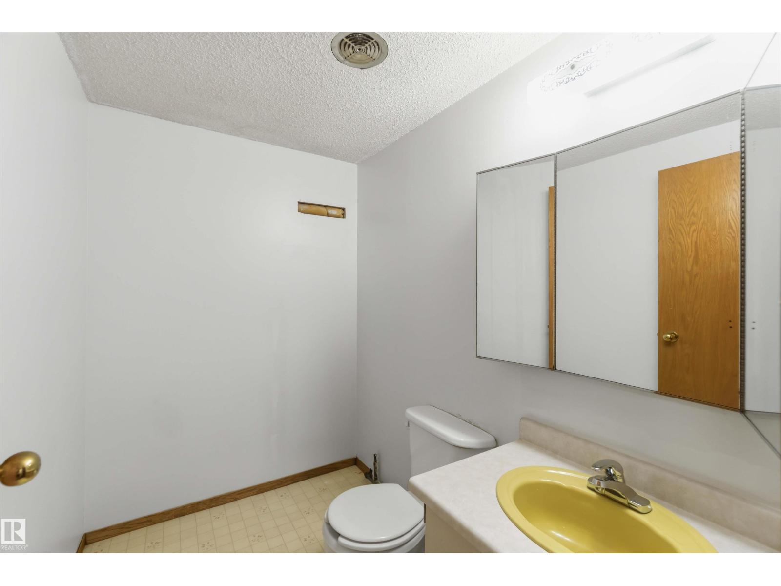 21512 Township Road 584 - Image 36