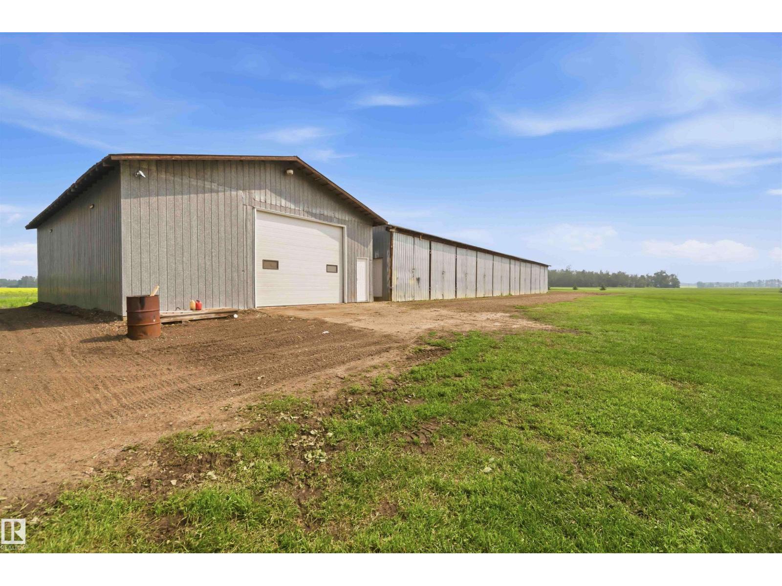21512 Township Road 584 - 59