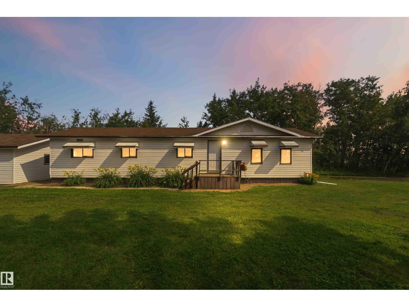 21512 Township Road 584 - 75
