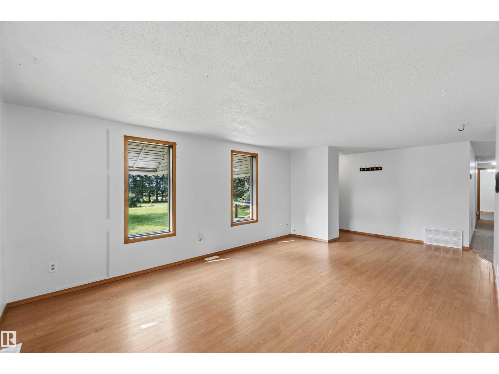21512 Township Road 584 - Image 8