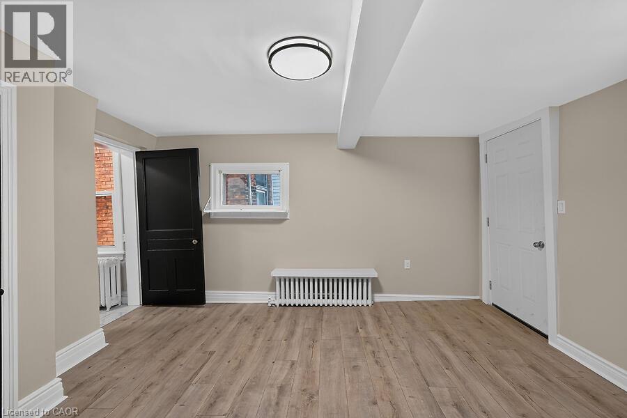 103 MARY Street - 13