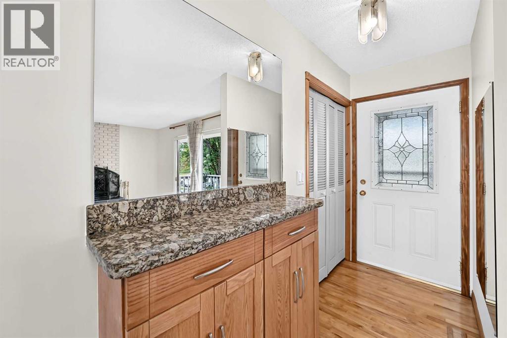 351 Cedarpark Drive SW - 4