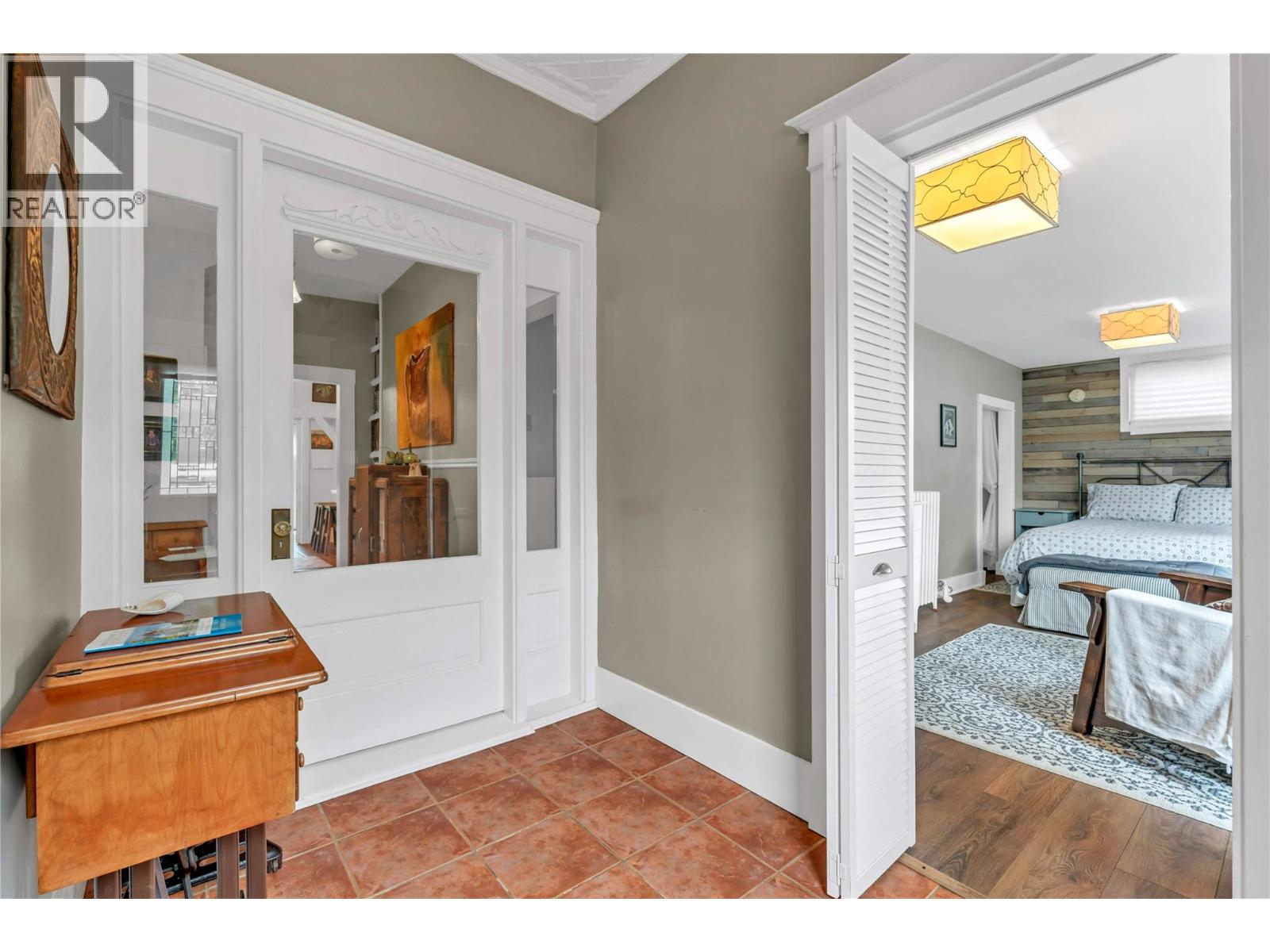 494 Young Street - 9