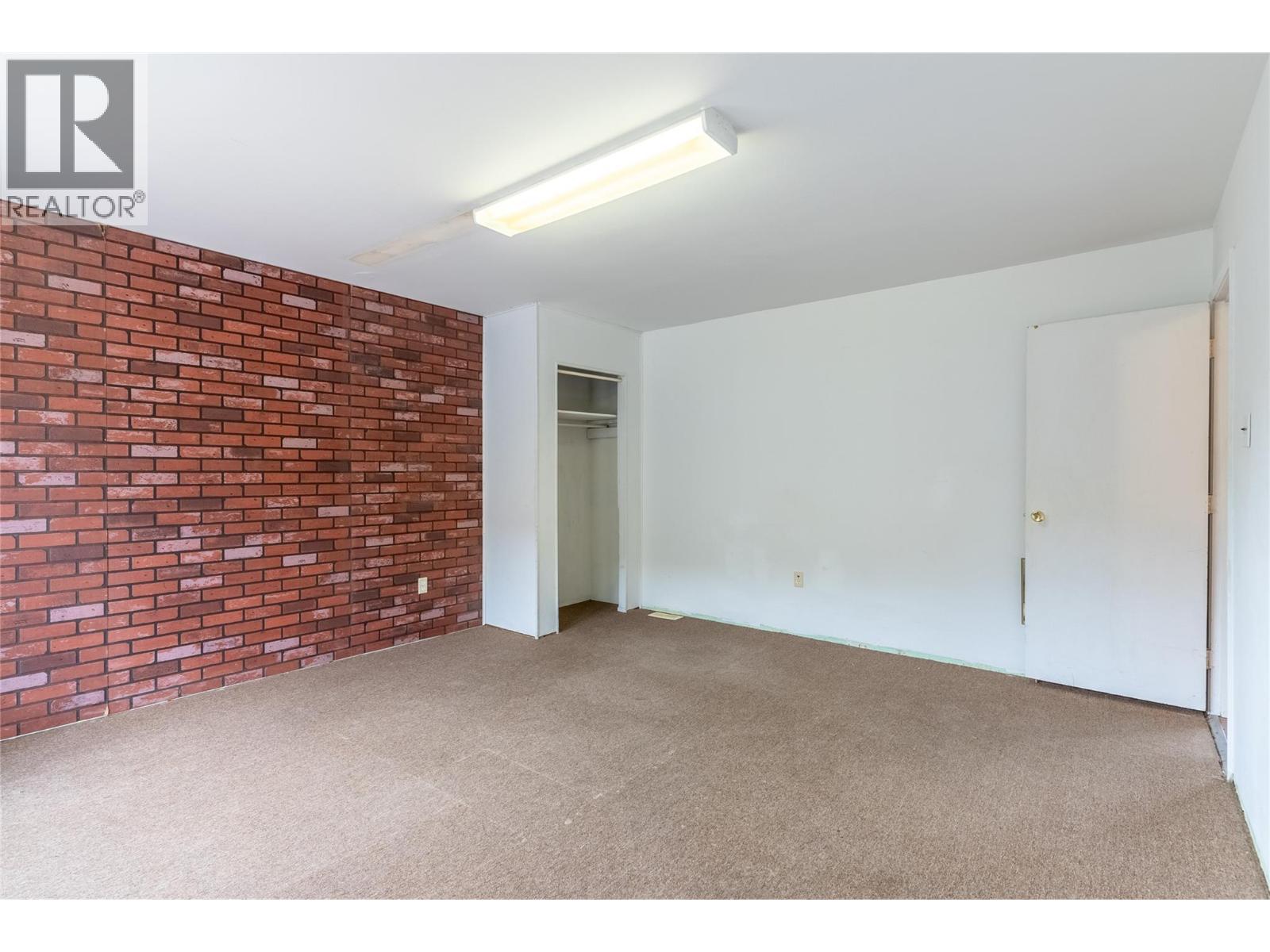1072 Collins Road - 12
