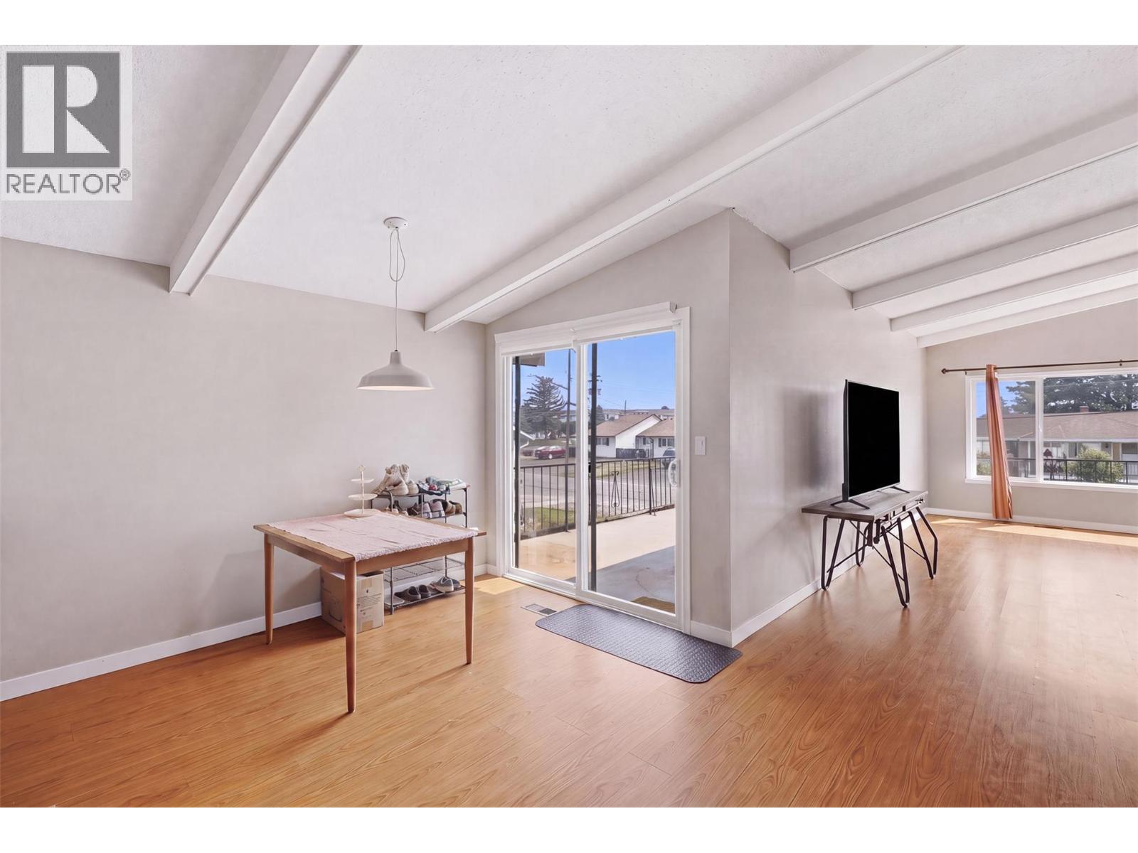 1820/1822 Gellrich Avenue - Image 18
