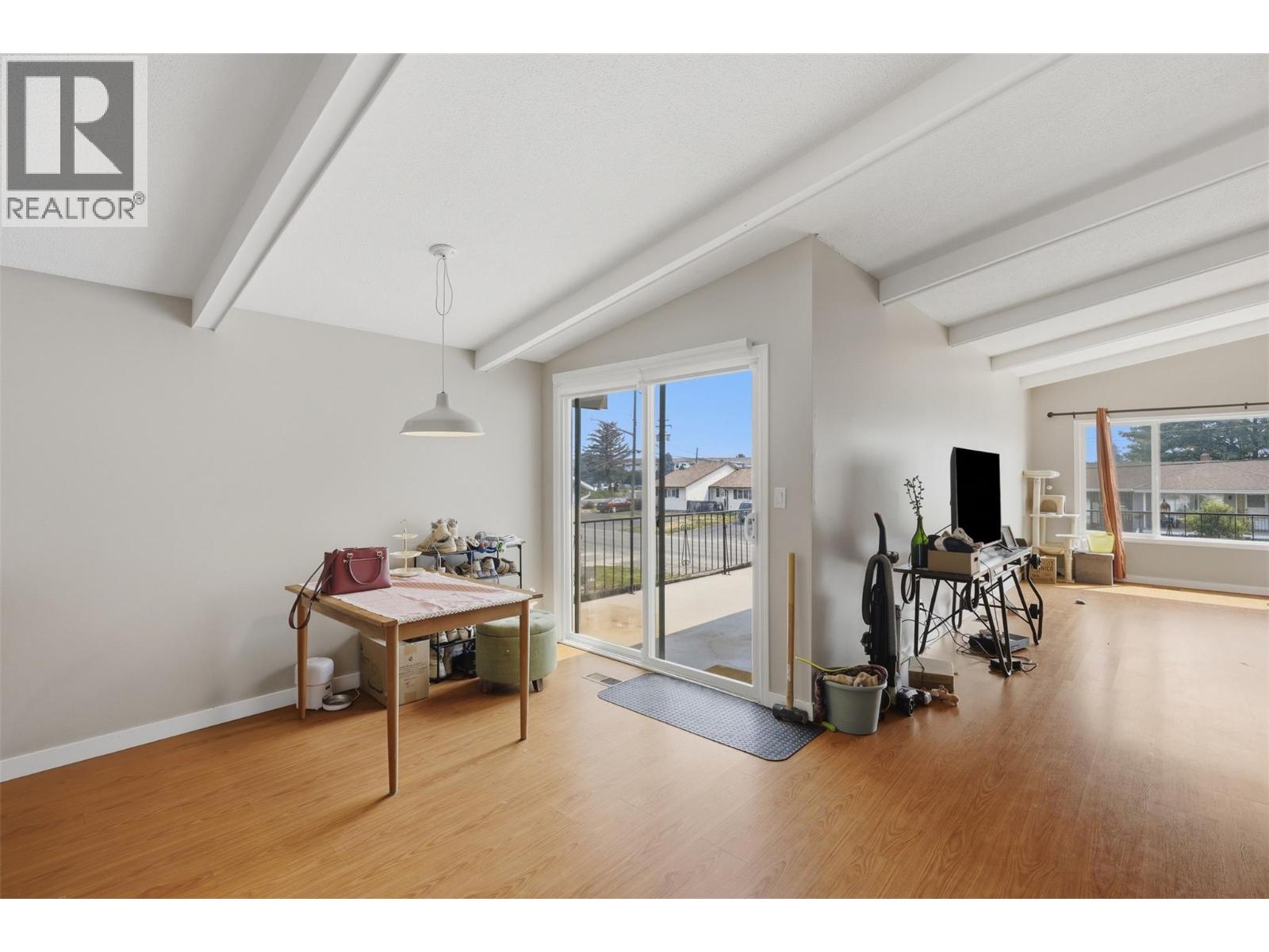 1820/1822 Gellrich Avenue - Image 19