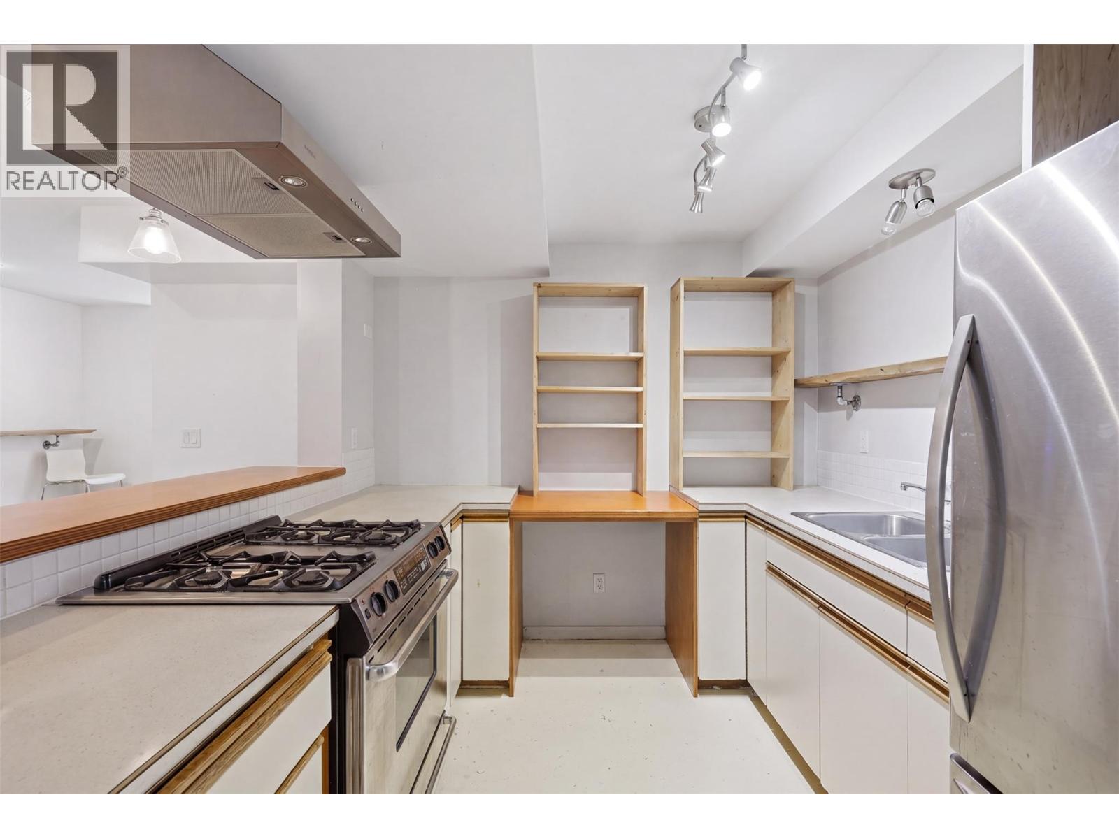 1820/1822 Gellrich Avenue - Image 42