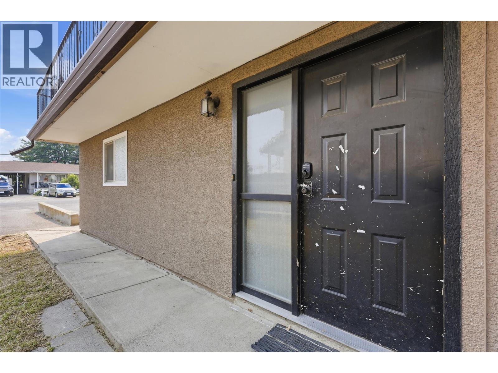 1820/1822 Gellrich Avenue - Image 32