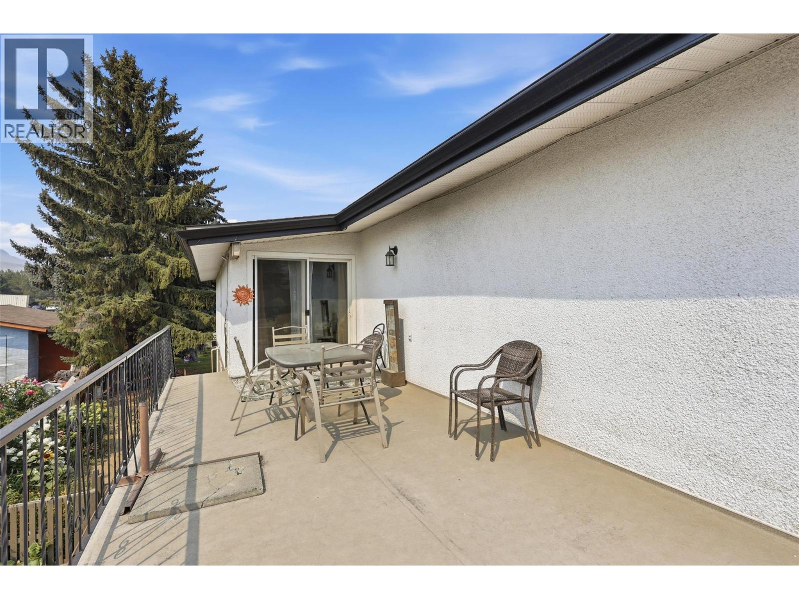 1820/1822 Gellrich Avenue - Image 73