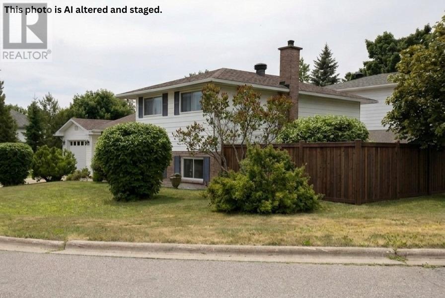 170 Laronde AVE - 3