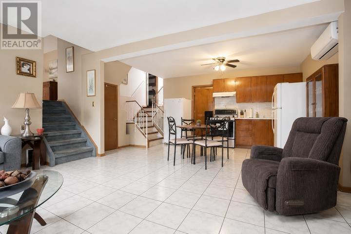 170 Laronde AVE - 43