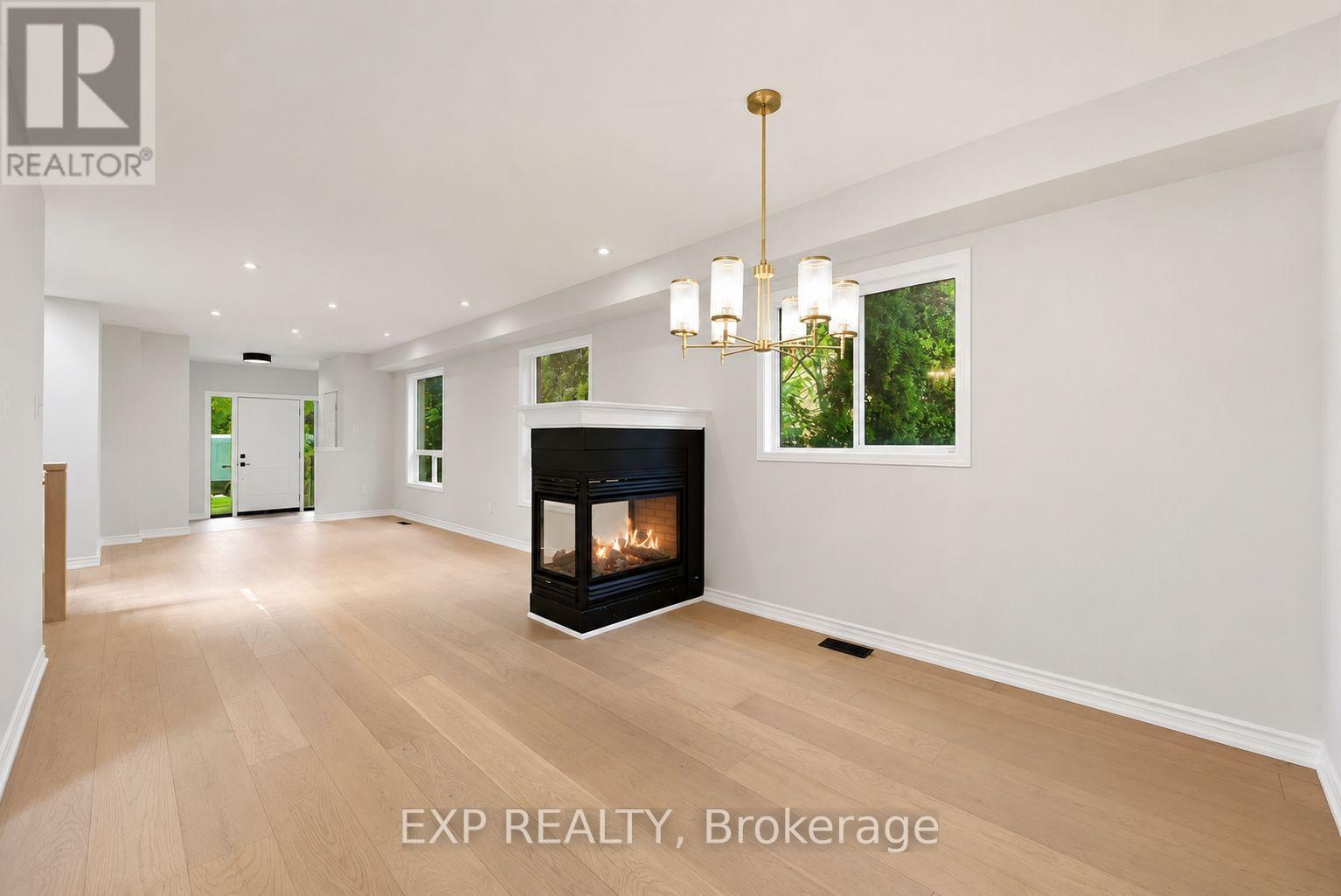 5628 STELLA LANE - 12