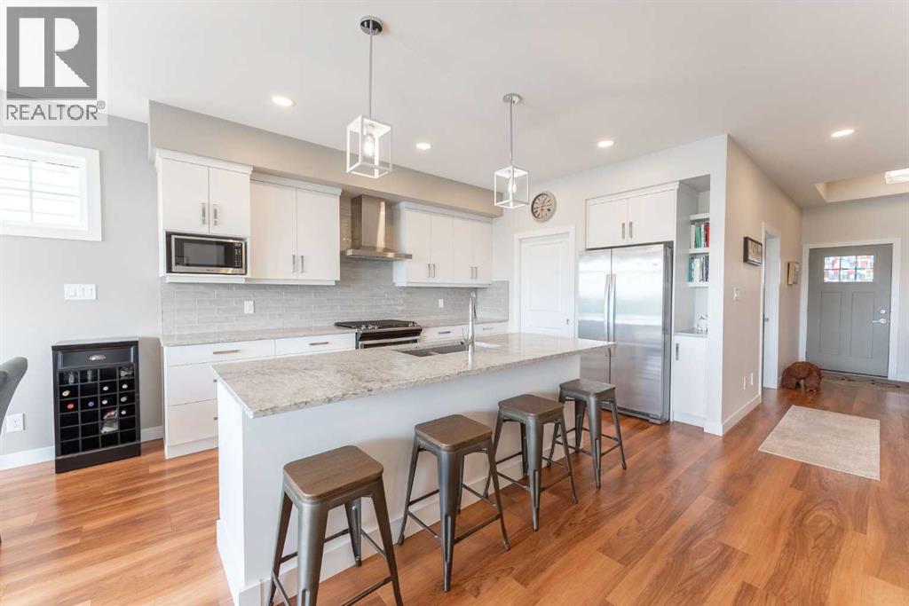 1060 Caledonia Place W - Image 11