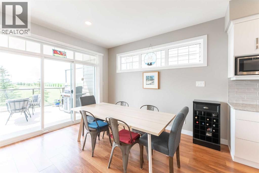 1060 Caledonia Place W - Image 16