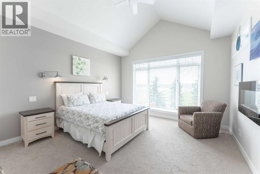 1060 Caledonia Place W - Image 17