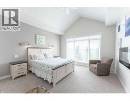 1060 Caledonia Place W - photo 17