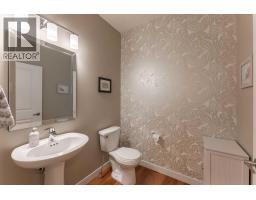 1060 Caledonia Place W - photo 26