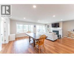 1060 Caledonia Place W - photo 27