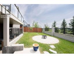 1060 Caledonia Place W - photo 36