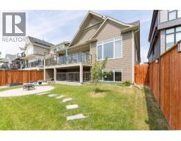 1060 Caledonia Place W - photo 38