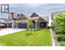 1060 Caledonia Place W - photo 48