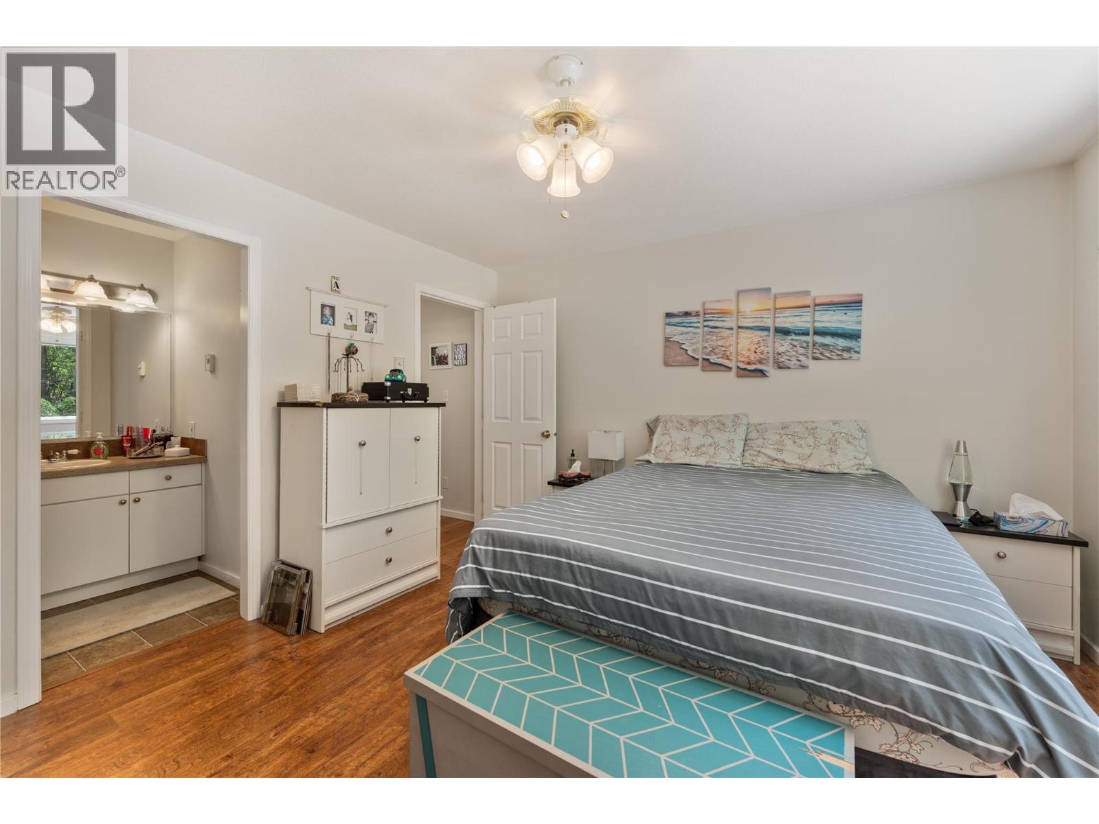 #8 602 Browne Road - 17