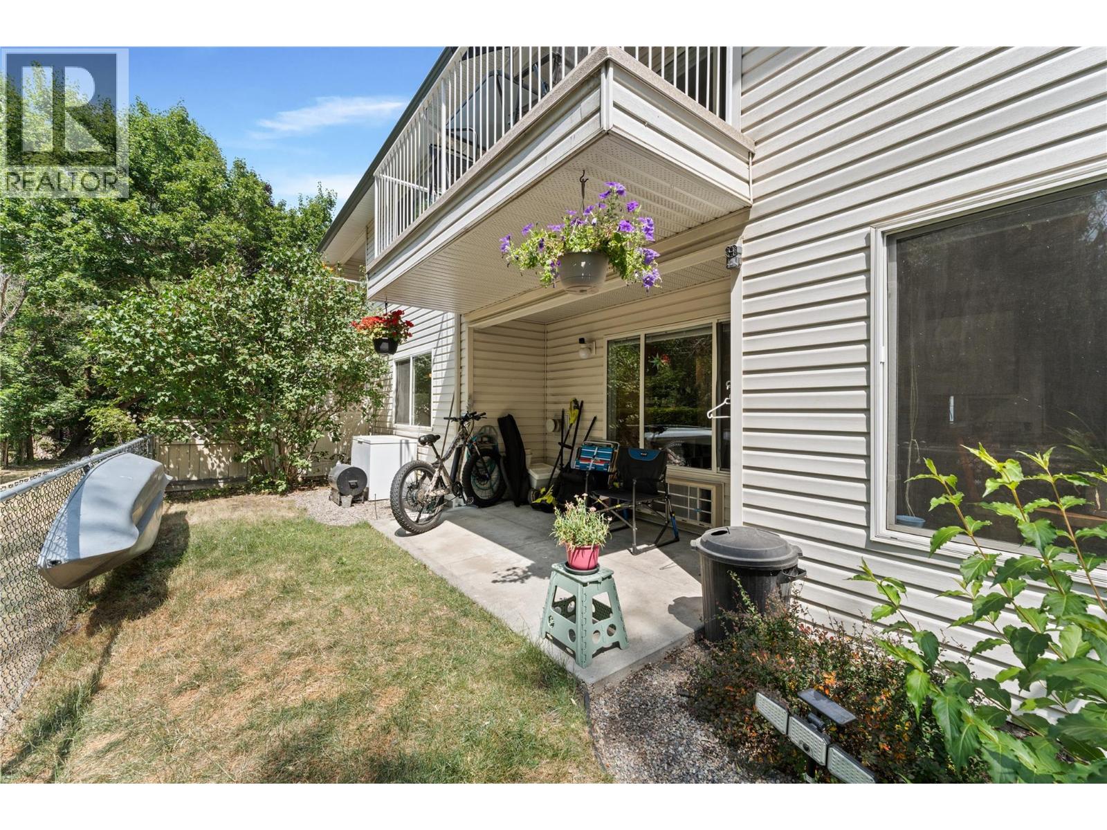 #8 602 Browne Road - 28
