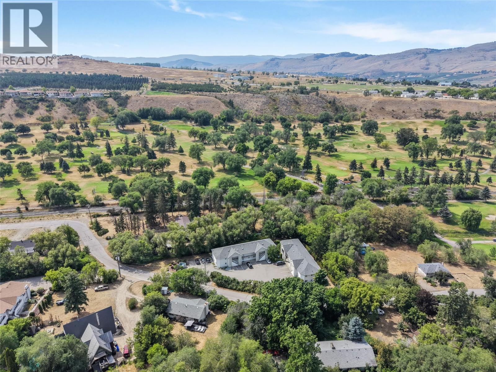 #8 602 Browne Road - 35